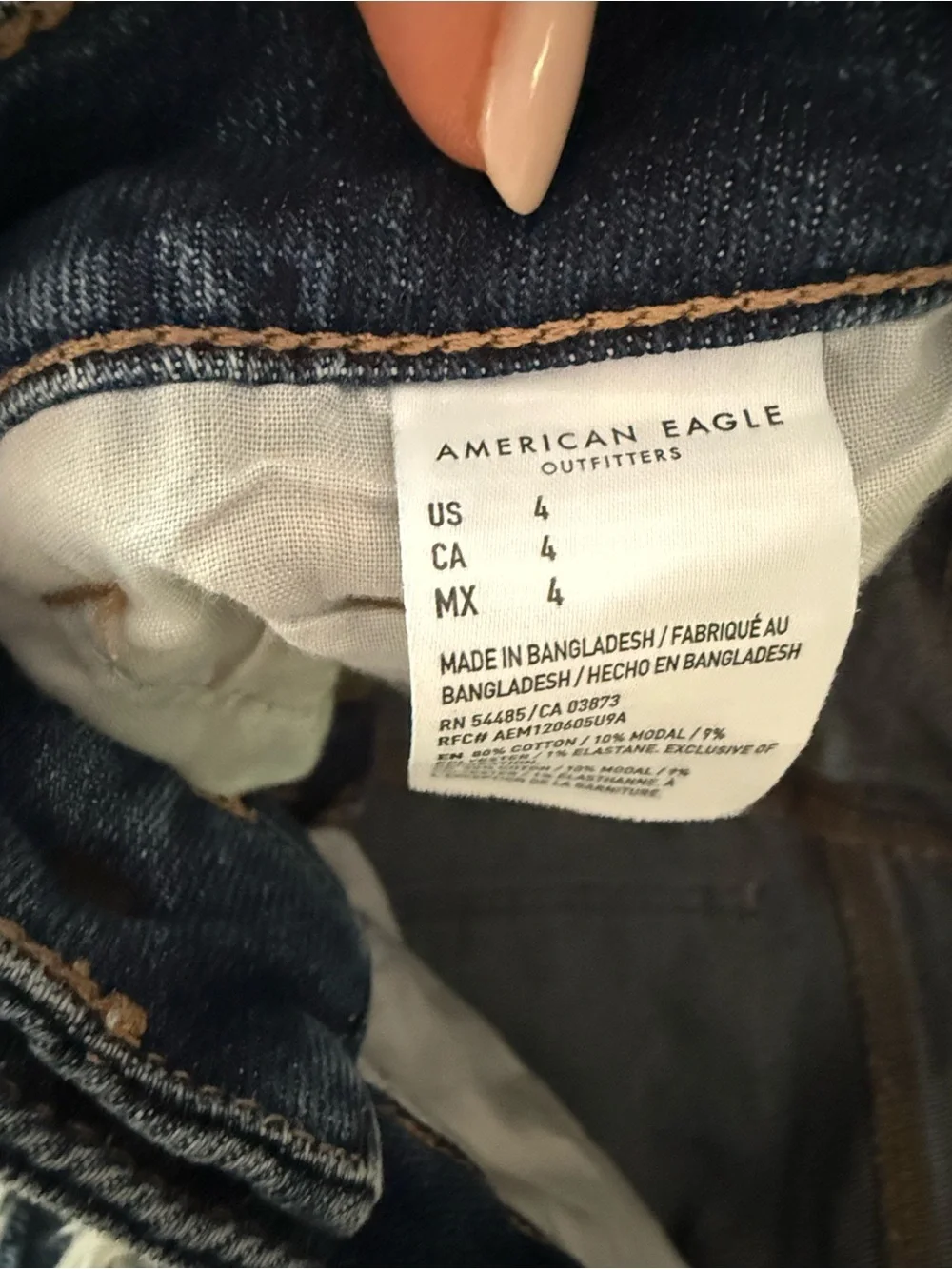American Eagle Denim Shorts Stretch Distressed Size 4